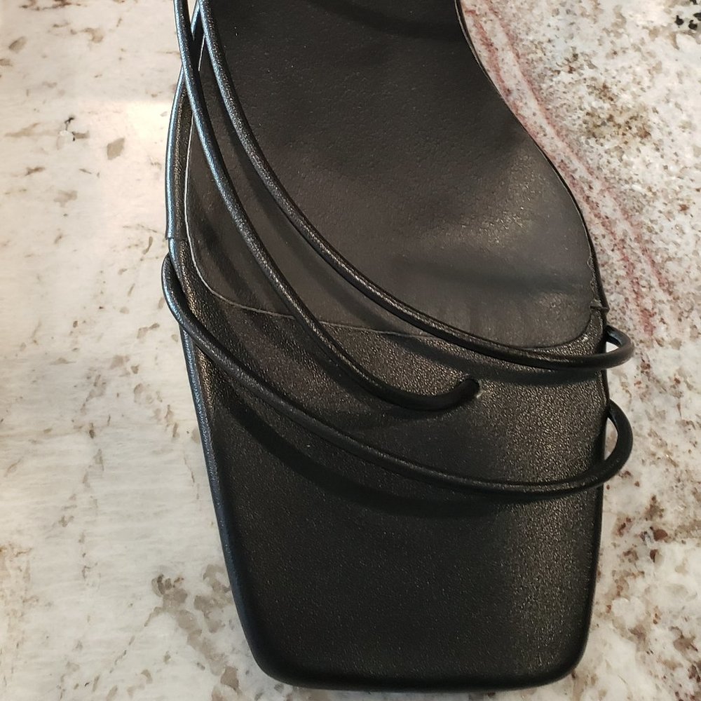 Isadora Mules (White Fox) in black, size 10 - new, boxed, unworn